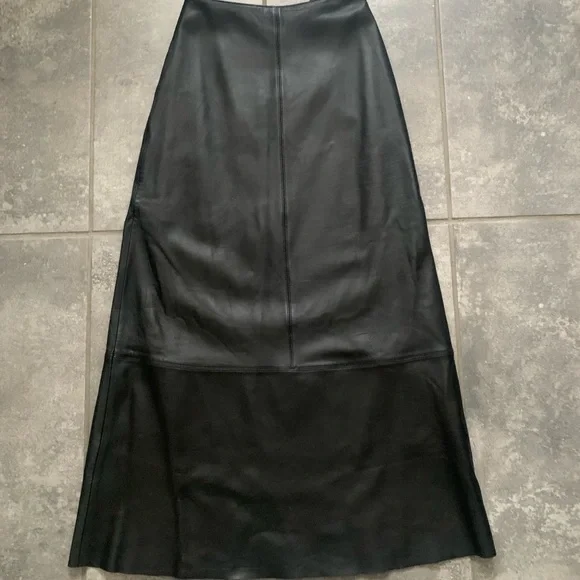 Vintage Floor Length Genuine Leather Maxi Skirt with Back Zipper - Picture 3 of 13